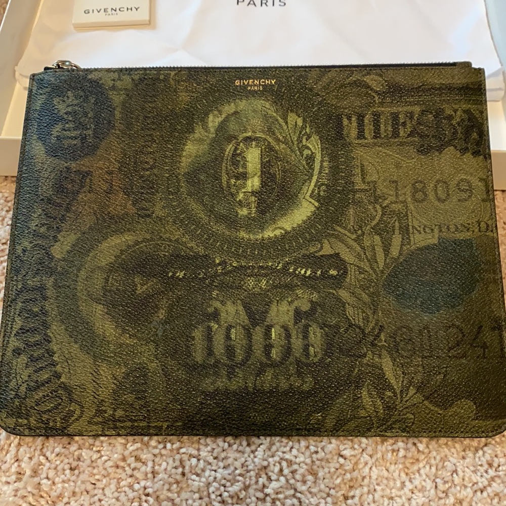 Givenchy Clutch/Pouch (like new)